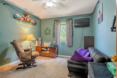 107 W 10th St, Gridley, IL 61744 photo 16