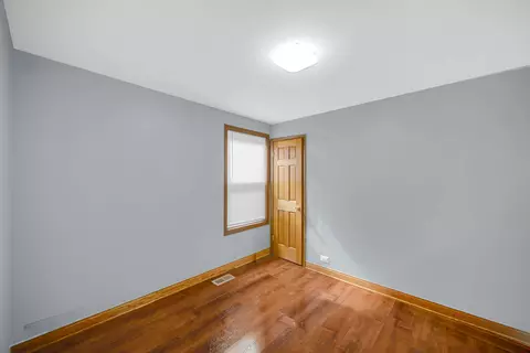 Bedroom - 1515 E 85th St, Chicago, IL 60619 photo 1 of 4