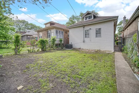 Exterior - 1515 E 85th St, Chicago, IL 60619 photo 5 of 5