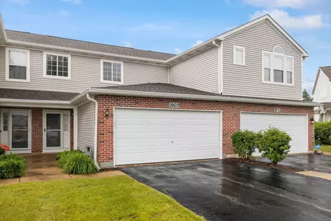 1069 Dalton Ave, Yorkville, IL 60560