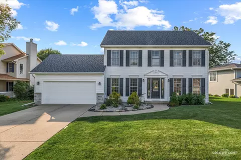 477 E Barberry Cir, Yorkville, IL 60560