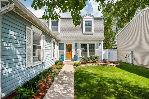 1509 Wilson Ave, Wheaton, IL 60189 photo 2