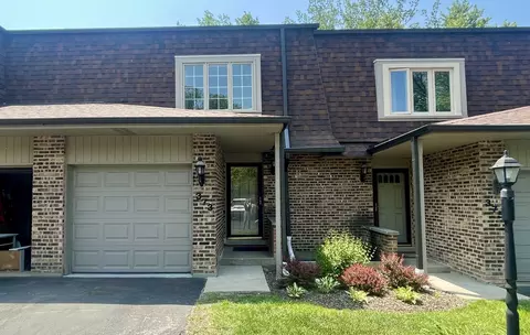 373 Getchell Ave, Grayslake, IL 60030