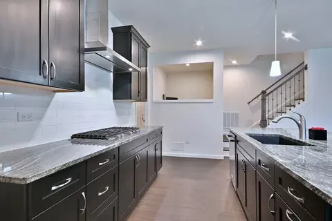 620 N Sullivan St, Addison, IL 60101 photo 22