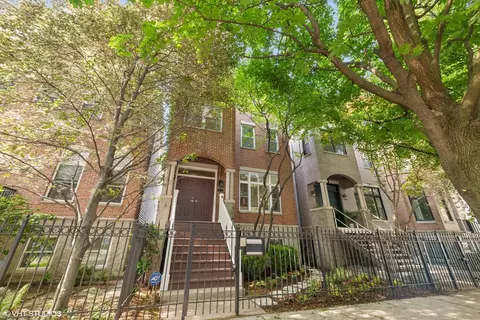 1541 W Altgeld St, Chicago, IL 60614