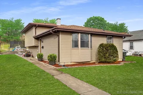 1019 Otis Ave, Rockdale, IL 60436