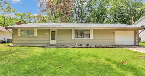2407 W William St, Champaign, IL 61821