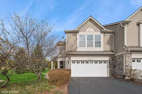 15130 Laurel Ln, Lockport, IL 60441