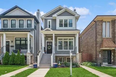6737 N Oxford Ave, Chicago, IL 60631