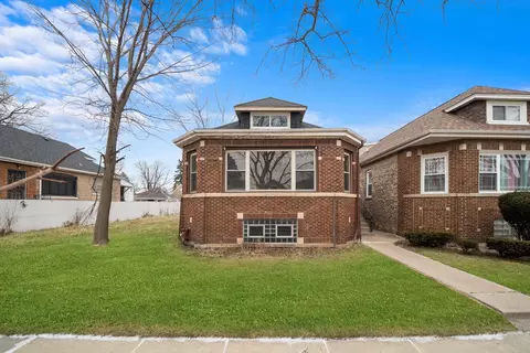 8129 S Princeton Ave, Chicago, IL 60620