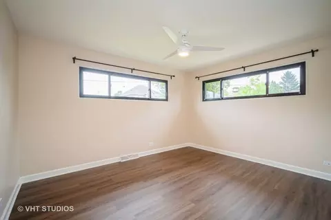 Bedroom - 135 Flora Ave, Glenview, IL 60025 photo 3 of 3