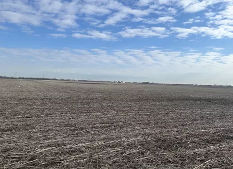 01 W Commercial St, Wilmington, IL 60481