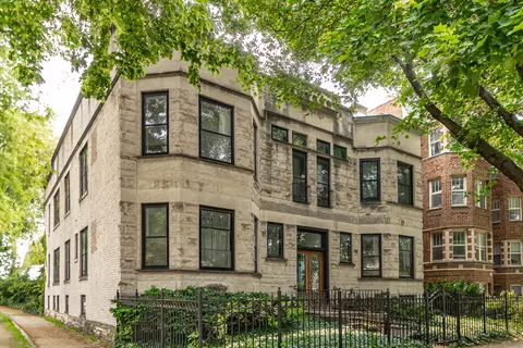 300 S Kenilworth Ave #2N, Oak Park, IL 60302