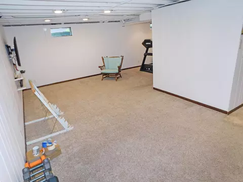10282 Ray Dr, Roscoe, IL 61073 photo 35
