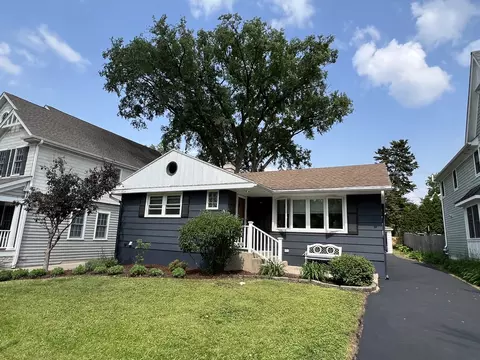 5317 Benton Ave, Downers Grove, IL 60515