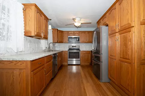2002 Arrowhead Dr, Bloomington, IL 61704 photo 19