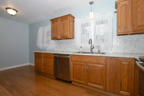 2002 Arrowhead Dr, Bloomington, IL 61704 photo 21