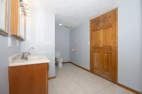 2002 Arrowhead Dr, Bloomington, IL 61704 photo 32