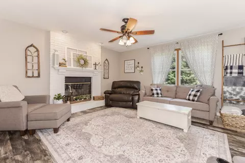 1608 Surrey St, Normal, IL 61761 photo 13