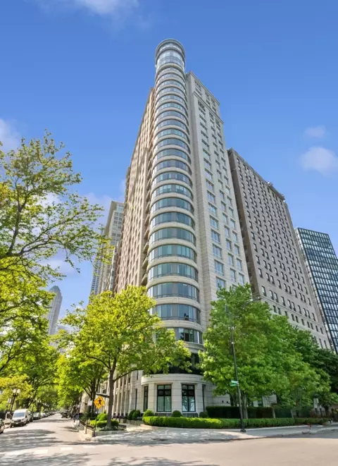 840 N Lake Shore Dr #2001, Chicago, IL 60611