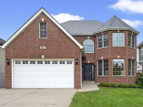551 W 3rd St, Elmhurst, IL 60126