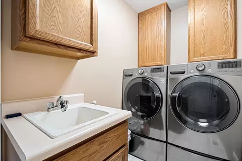 145 Barnes Rd, Elgin, IL 60124 photo 28