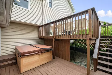 145 Barnes Rd, Elgin, IL 60124 photo 36