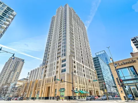 1400 S Michigan Ave #911, Chicago, IL 60605