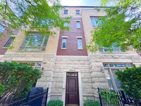 3454 N Ashland Ave #4S, Chicago, IL 60657