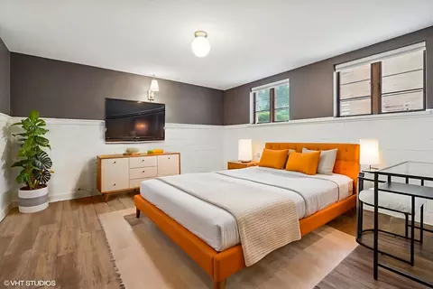 Bedroom - 9333 S Oakley Ave, Chicago, IL 60643 photo 4 of 4