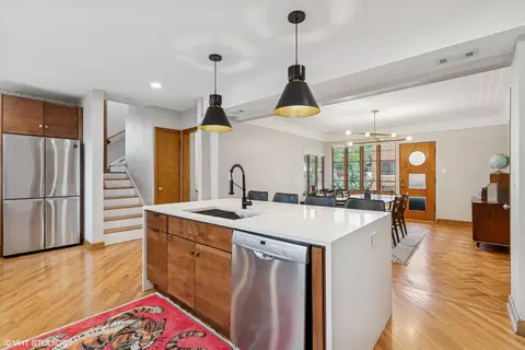 Kitchen - 9333 S Oakley Ave, Chicago, IL 60643 photo 2 of 3