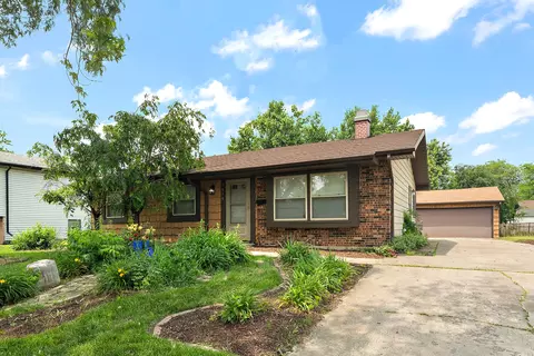 3616 Tamarind Ln, Hazel Crest, IL 60429