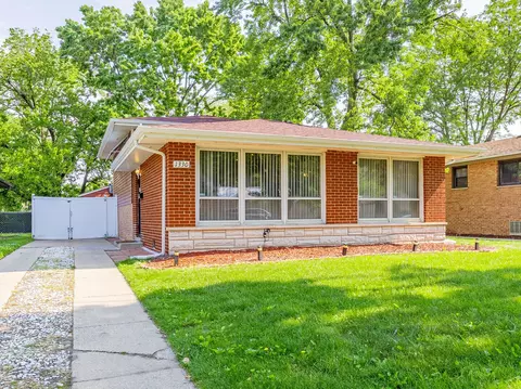 1330 E 146 St, Dolton, IL 60419