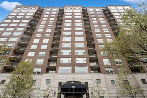 1301 N Dearborn St #306-307, Chicago, IL 60610