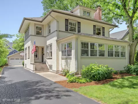 132 S Spring Ave, La Grange, IL 60525
