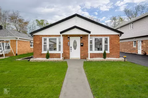 11551 S Sacramento Dr, Merrionette Park, IL 60803