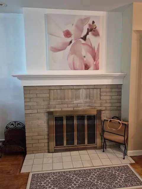 Other - 616 E Prairie Ave, Des Plaines, IL 60016 photo 2 of 3
