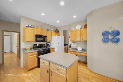 400 Adare Dr, Cary, IL 60013 photo 14