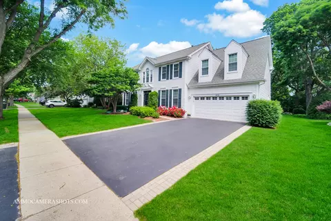 400 Adare Dr, Cary, IL 60013 photo 3
