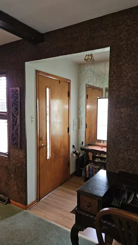 14357 Kenton Ave, Midlothian, IL 60445 photo 10