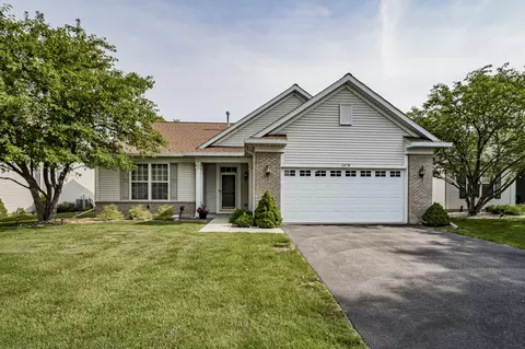 1478 W Flint Ln, Romeoville, IL 60446