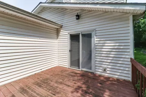 6 Edgewood Ct, Bloomington, IL 61701 photo 23