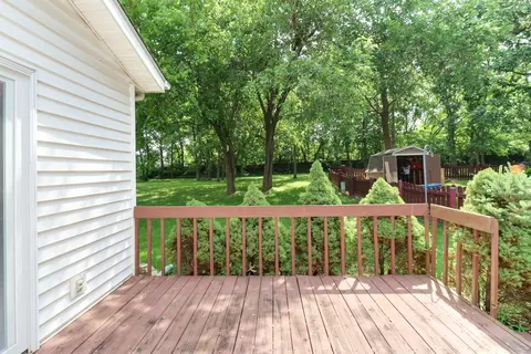 6 Edgewood Ct, Bloomington, IL 61701 photo 24