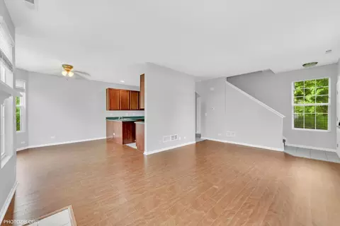 1401 Millbrook Dr #0, Algonquin, IL 60102 photo 4