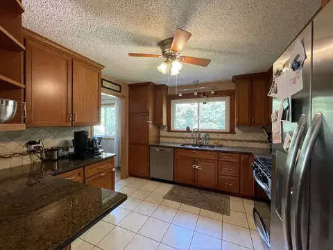 Kitchen - 156 Thackeray Dr, Bolingbrook, IL 60440 photo 1 of 5