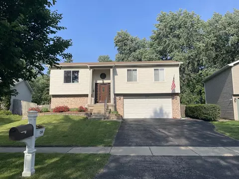 Exterior - 156 Thackeray Dr, Bolingbrook, IL 60440 photo 2 of 10