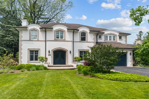 1111 Seneca Rd, Wilmette, IL 60091