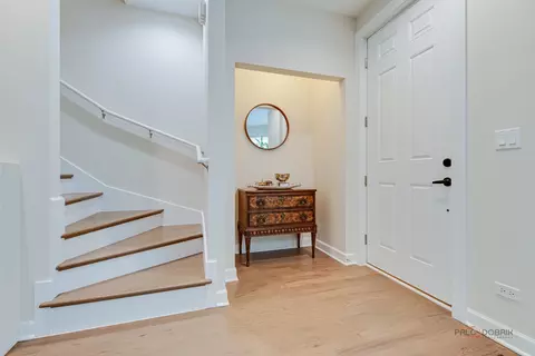 Entry Way - 42 Legacy Ln, Wheeling, IL 60090 photo 1 of 1