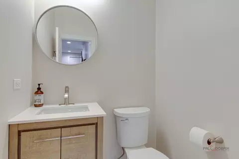 Bath - 42 Legacy Ln, Wheeling, IL 60090 photo 1 of 4