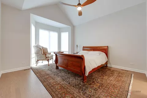 Bedroom - 42 Legacy Ln, Wheeling, IL 60090 photo 1 of 2